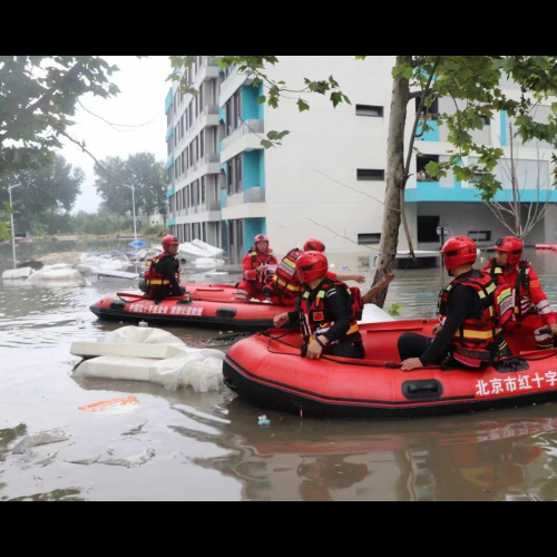 Continuous heavy rainfall led to floodings in Hebei, Beijing, Jilin, and Heilongjiang. Red Cross personnel have been assisting in the evacuation and resettlement of the affected population.